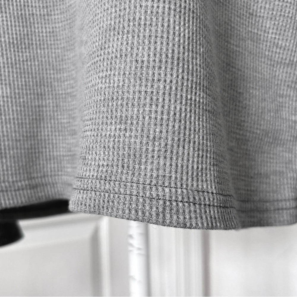 Edikted Me Time Oversized Waffle Top Gray NWOT - Picture 8 of 11